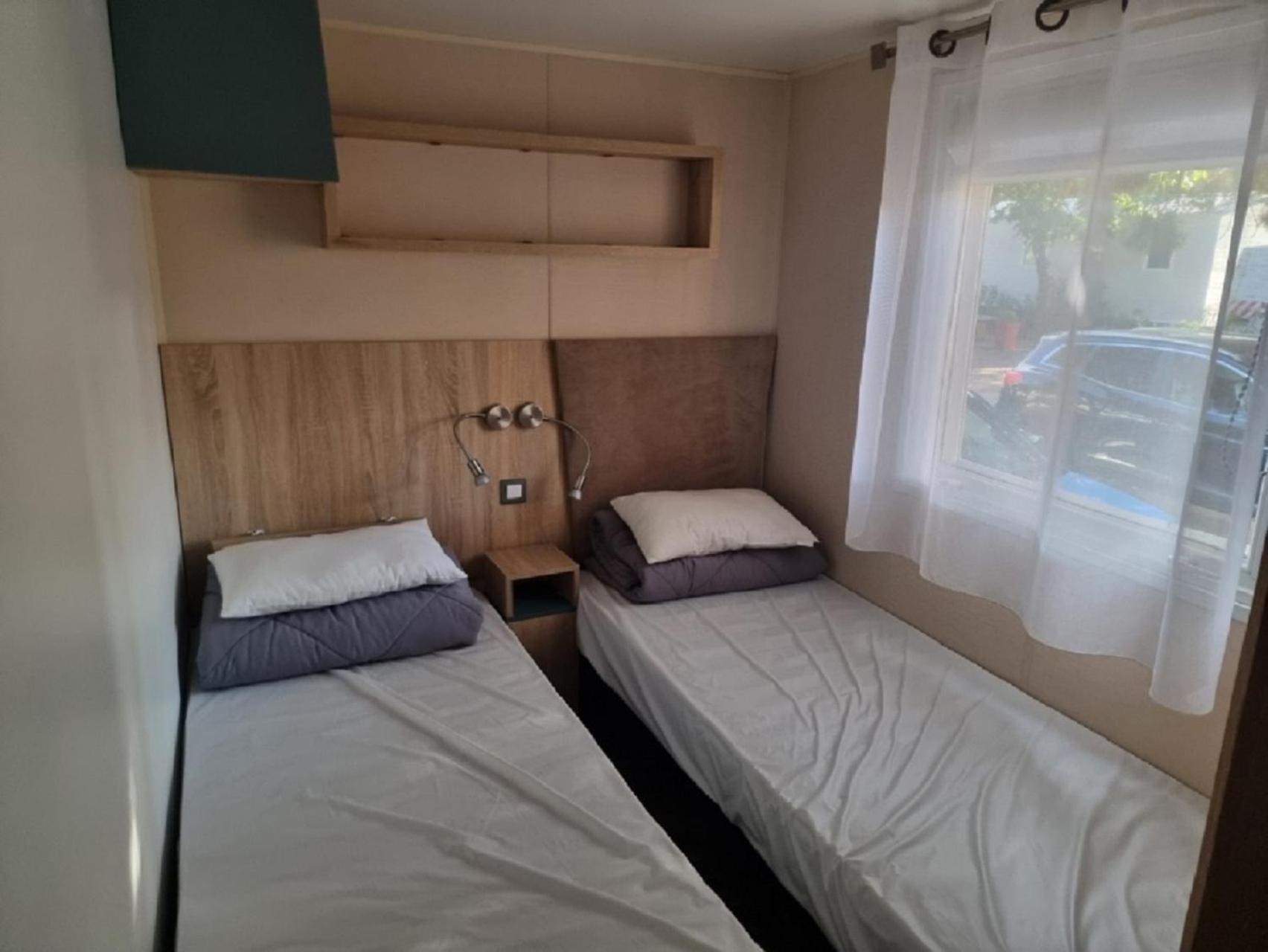 Mobile Home For You Canet-en-Roussillon Exteriör bild